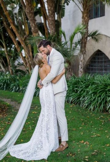 Jessica Batten and Benjamin McGrath wedding image