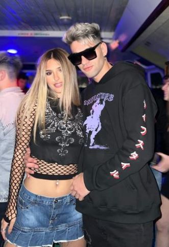 Julieta and her friend Luca Bardelli