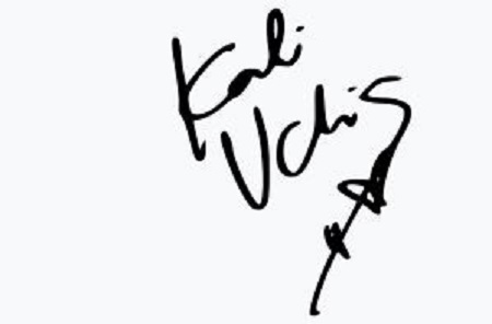Kali Uchis signature