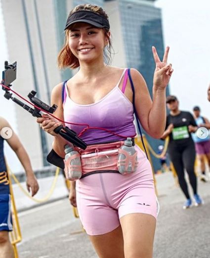 Kiaraakitty at Singapore Marathon