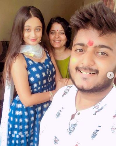 Meha with her mother Prital Patel and brother Pranav Patel