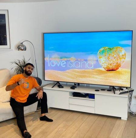 Murad sponsored for Love Island