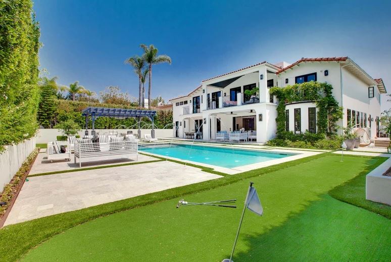 Nick Khan's house