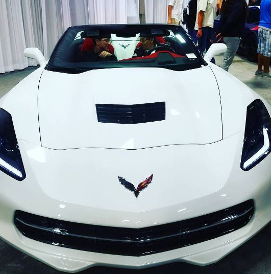 Ralph Barbosa has Vette car