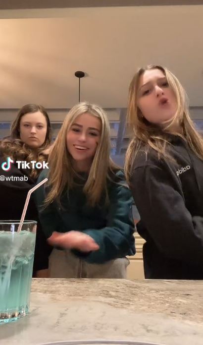 Scar Girl with her friends