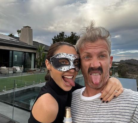Varsano is the husband of Gal Gadot