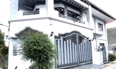 Yvonne Chua Plaza home