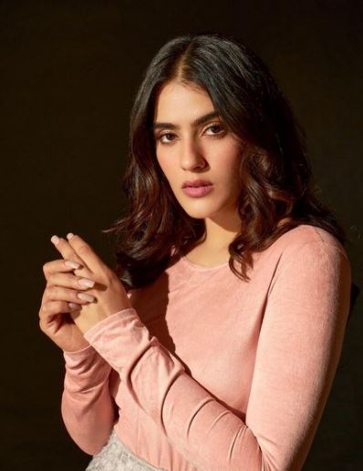 Actress Kavya Thapar