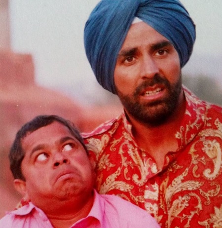 Amritpal Chotu wiht Akshay Kumar in Singh is King