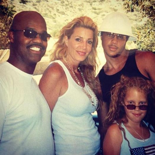 An old photo of Mahogany with her family