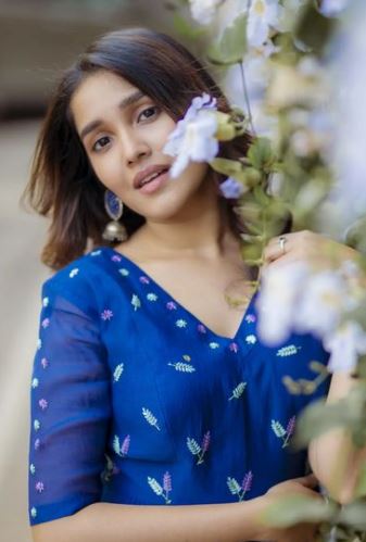 Aninkha Surendran bio