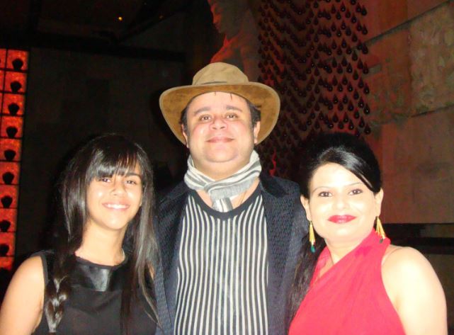 Ashwani with his wife and daughter