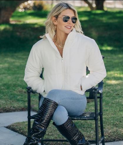 Charissa Thompson biography