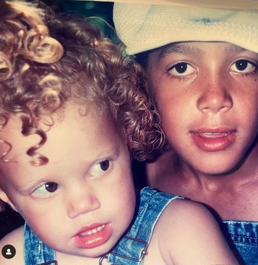 Childhood photo of Mahogany with her brother