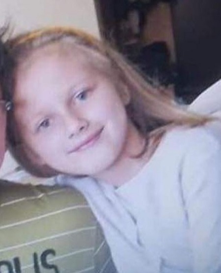 Julia Faustyna childhood picture