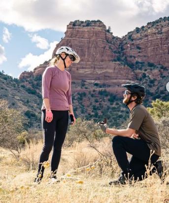 Kyle Smaine proposed to Jenna