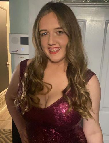 Laura's daughter Savannah died at the age of 15