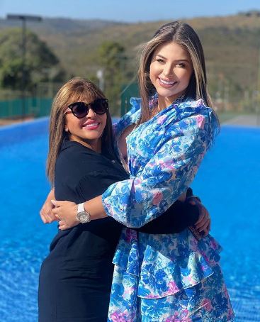 Monique with her mother Mara Salum