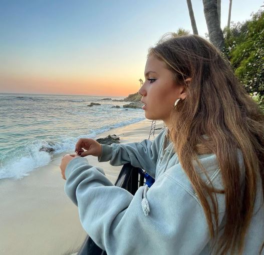 Sadie Raine Loza at beach