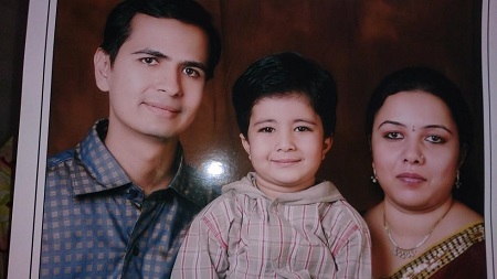 Sanjeev Godha family