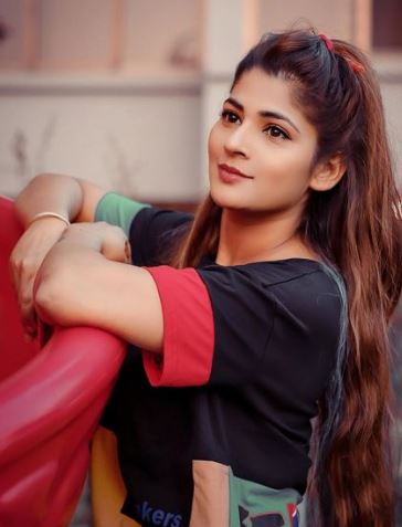 Sapna Gill images