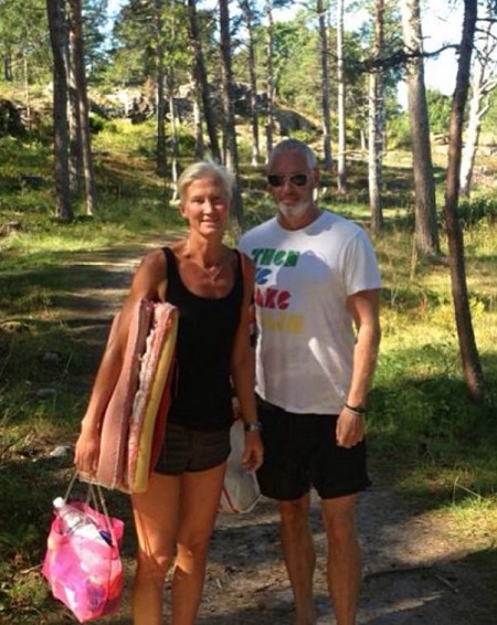 Elin Kjos parents