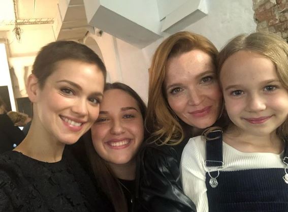Emilia Schüle family