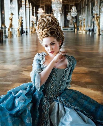 Emilia played the role of Marie Antoinette in Marie Antoinette