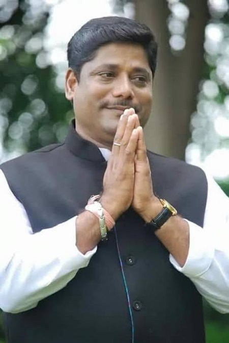 ravindra dhangekar siblings