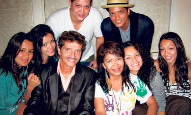 Bruno Mars Nationality Parents Ethnicity of Bruno Mars' Father, and Mother