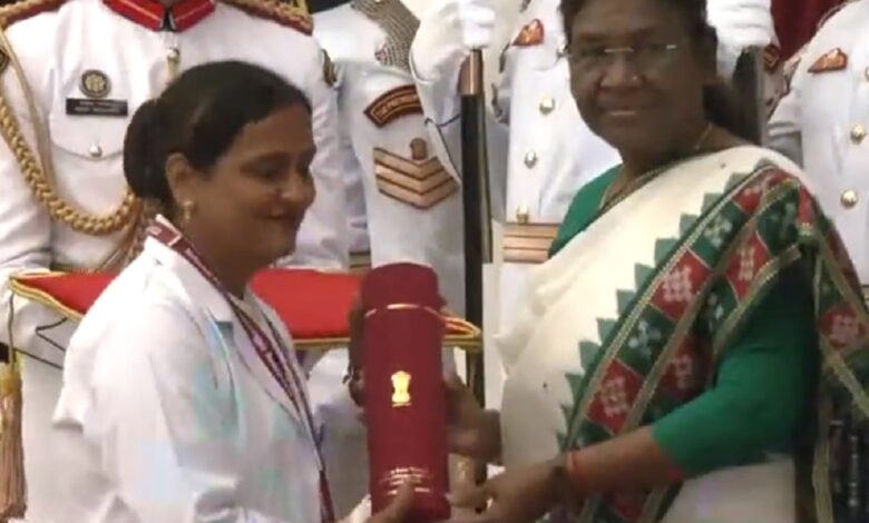 President Droupadi Murmu presents the National Florence Nightingale Awards 2022 & 2023 to Nurses, at Rashtrapati Bhavan