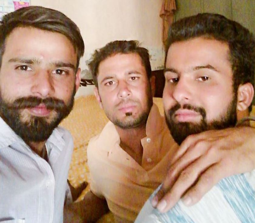 Sukhdool Singh with his friends