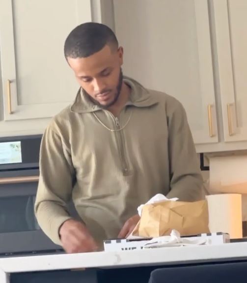 Elijah Scott net worth