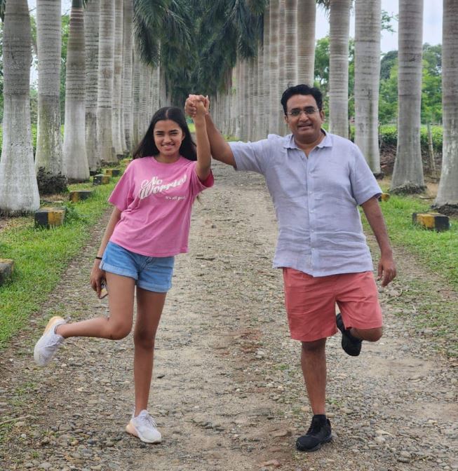 Parag Desai with his daughter
