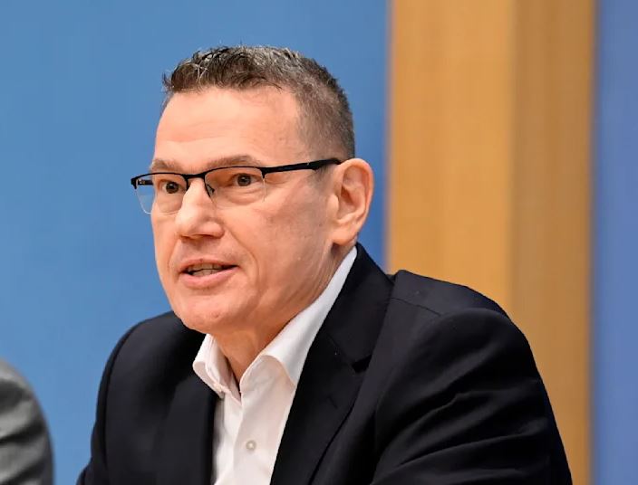 Ralph Suikat net worth