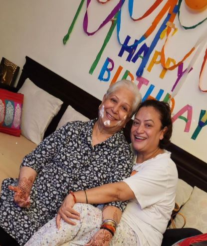 Rinku Dhawan with her mother