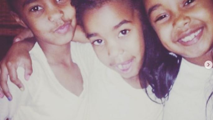 Childhood photo of D'Lila Star Combs with her sisters