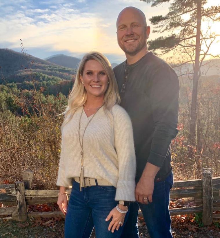 Erin Canada is the wife of Matt Canada
