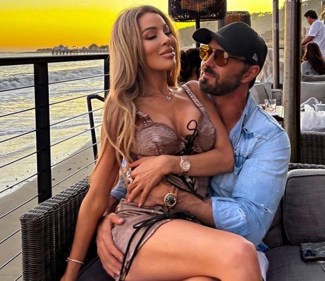 Jody Glidden with his girlfriend Lisa Hochstein