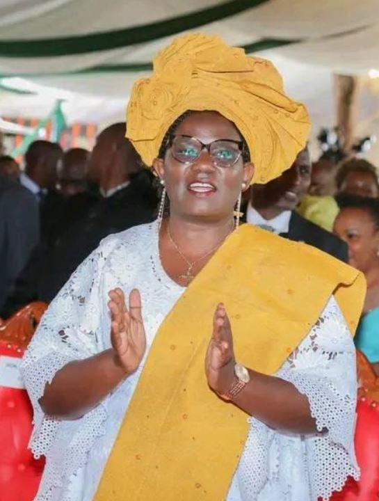 Kawira Mwangaza career