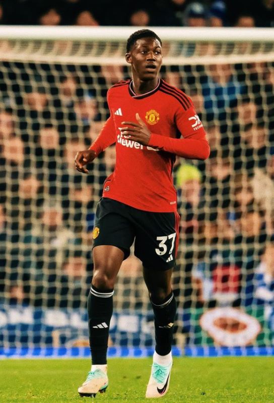 Kobbie Mainoo height