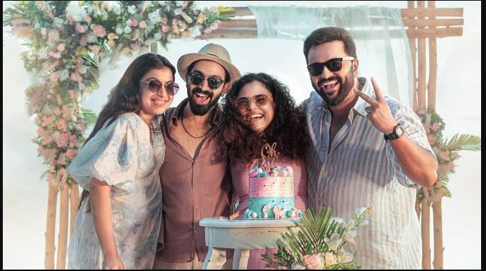 Marivillin Gopurangal Movie Cast and Crew