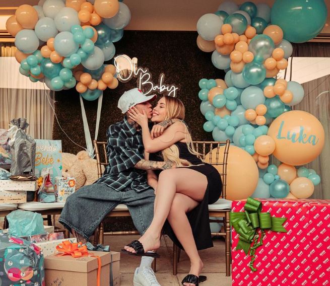Maya Nazor and her boyfriend Santa Fe Klan