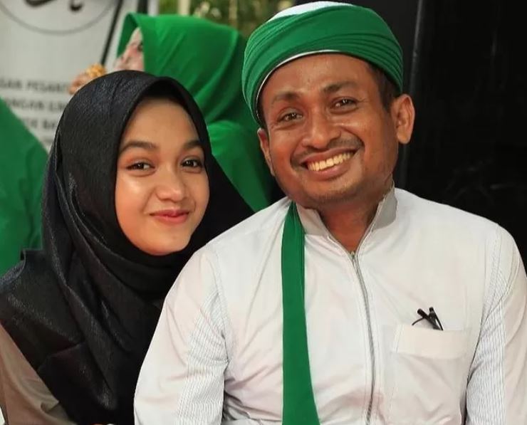 Ning Umi Laila family