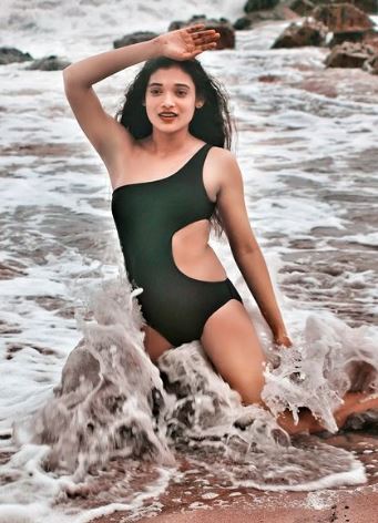 Rekha Boj modeling career