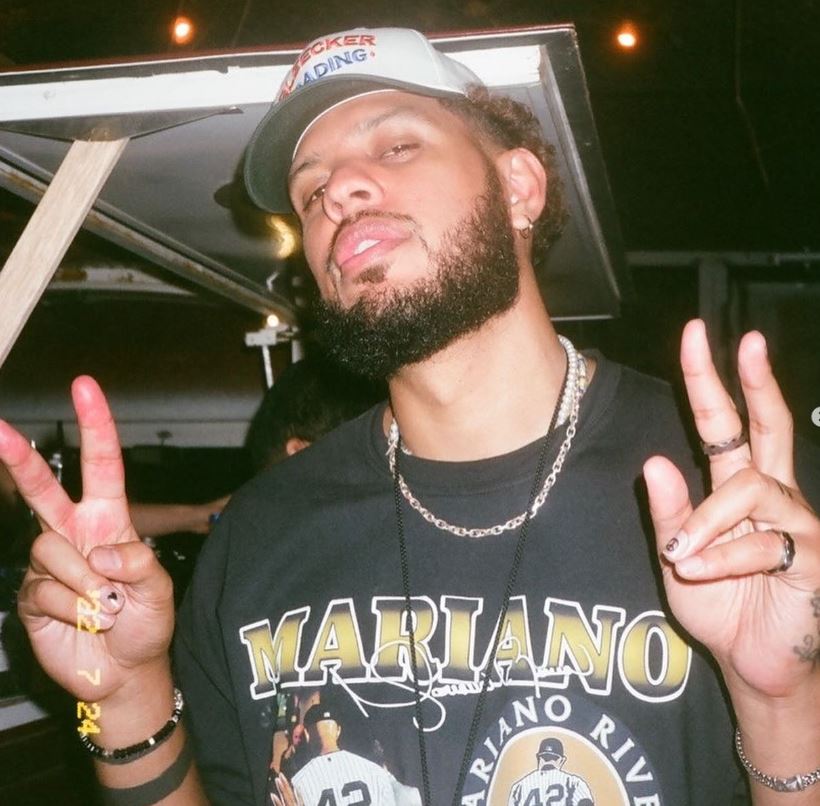 Sarunas Jackson bio