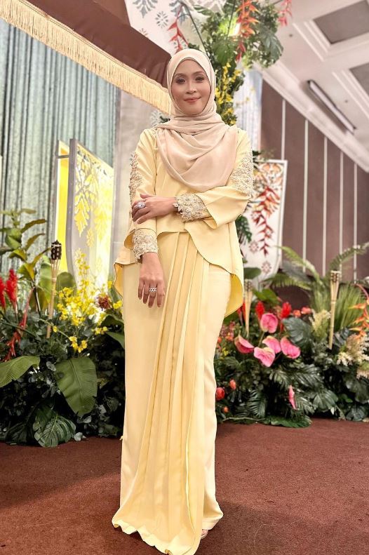 Siti Nordiana height