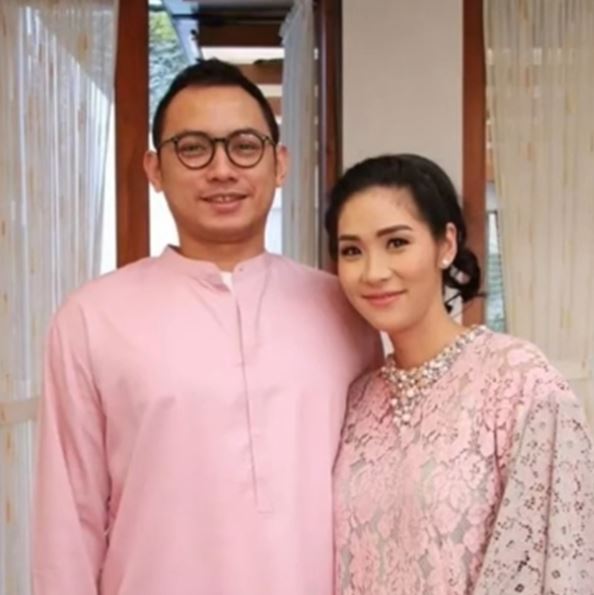 Tiko Aryawardhana and his first wife Arina Winarto