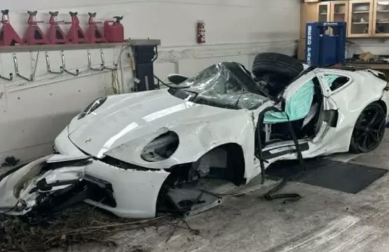 Ting Ye porsche