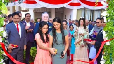 Who is Nisa Singhania Wiki, Biography, Age, Parents, Sister & Facts About Gautam Singhania’s Daughter